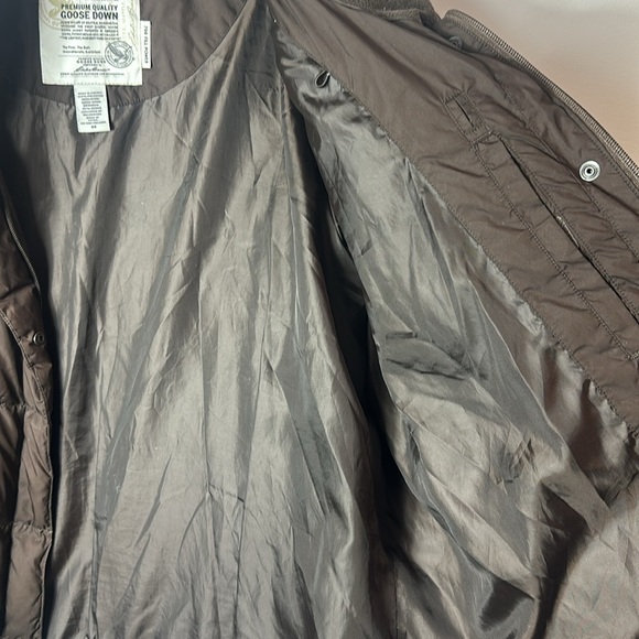 Eddie Bauer Premium Quality Goose Down Brown 2X Coat - Picture 9 of 9